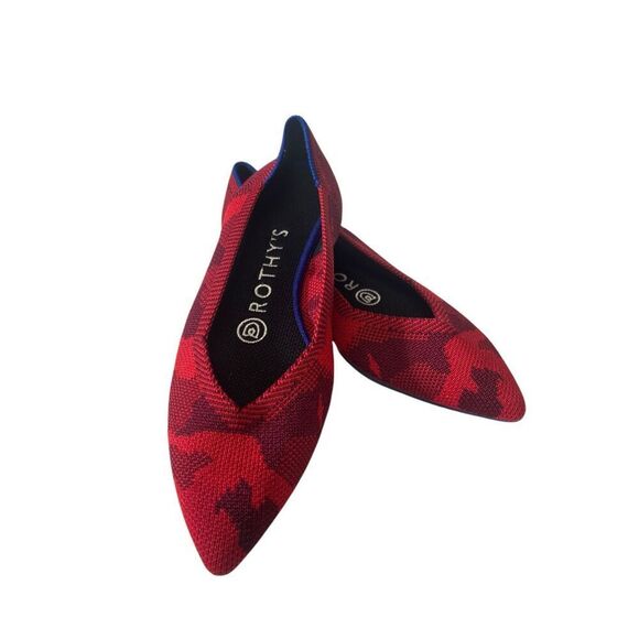 Rothy’s The Point Flats Women's Size 4.5 Red Camo Recycled Textile Retired Print - Picture 1 of 4